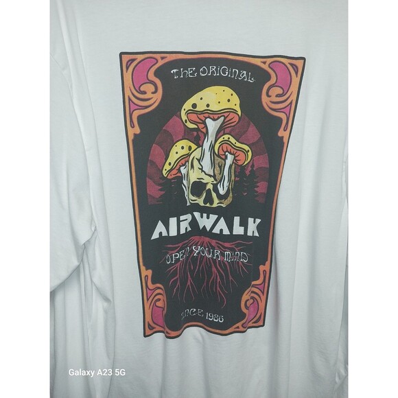 Airwalk 3XL Men's  Long Sleeve White Tee - Picture 5 of 7